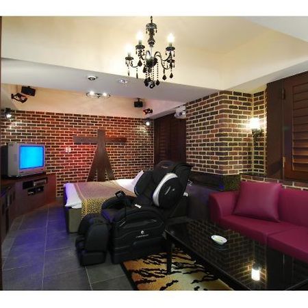 Hotel Shasha Toyonaka (Adults Only) Buitenkant foto